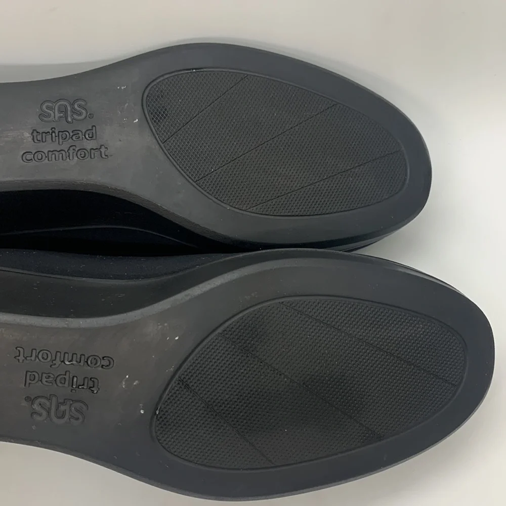 SAS Bliss Slip-On Wedge Shoe Black 9 1/2 Lightweight Comfort Business Casual